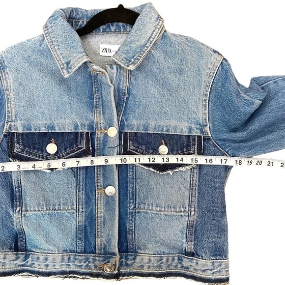 Zara Women's Cropped Denim Jacket - Picture 9 of 10